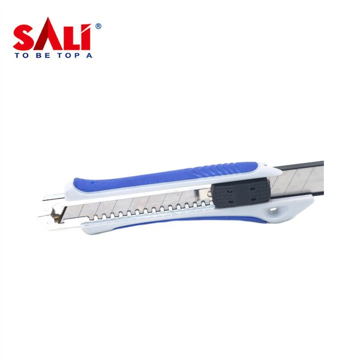 ABS+TPR retractable utility knife 1+3blade (3)